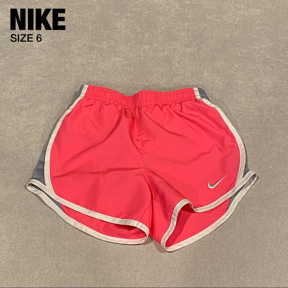 Girls Shorts • Nike • Size 6